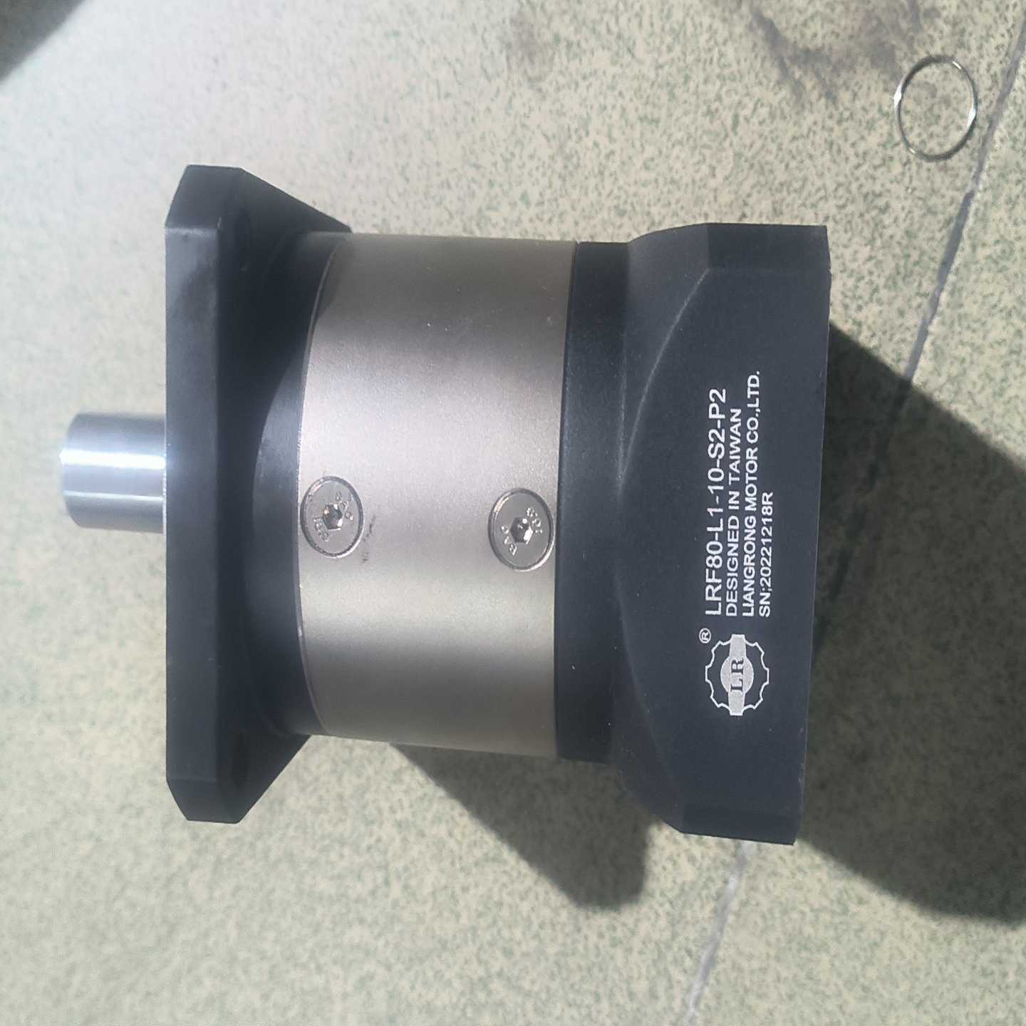 行星减速机:LRF80一L1一10一S2一P2，~询价