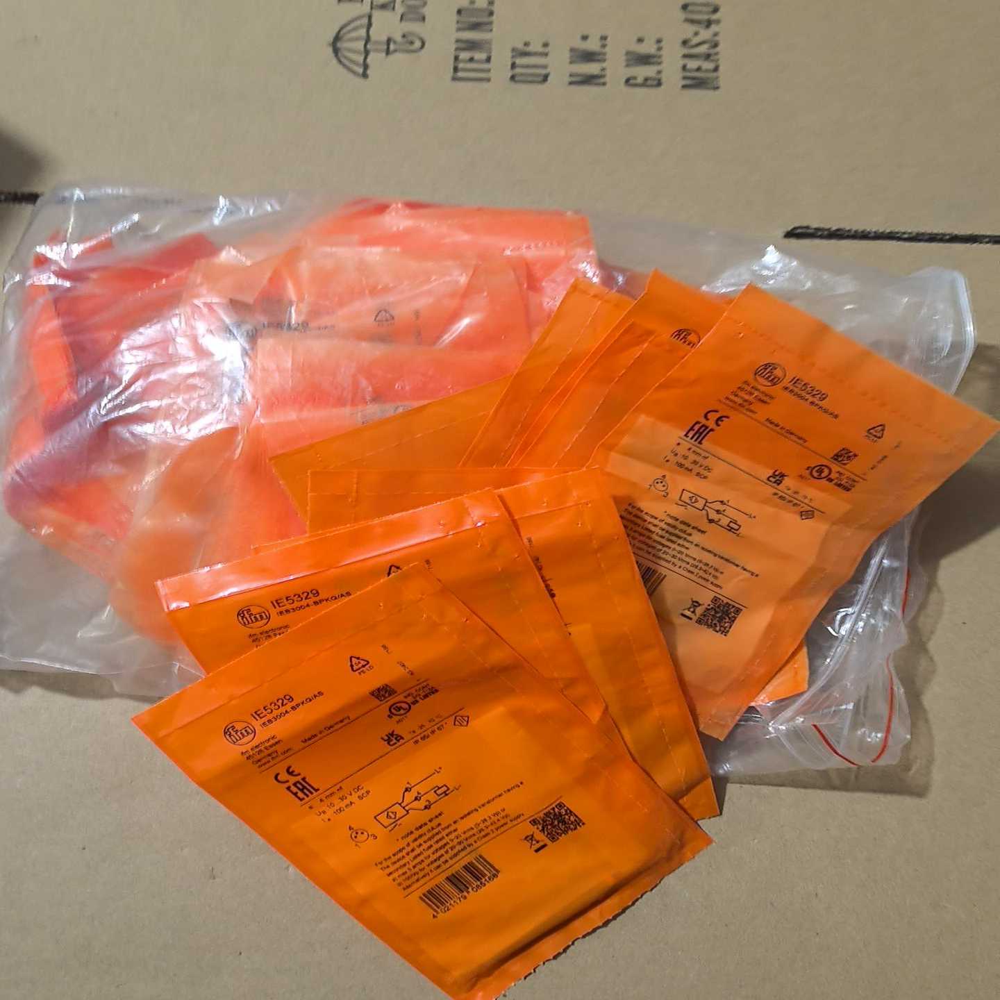 德国IFM易福门M8IE5329电感式接近开关传感器询价