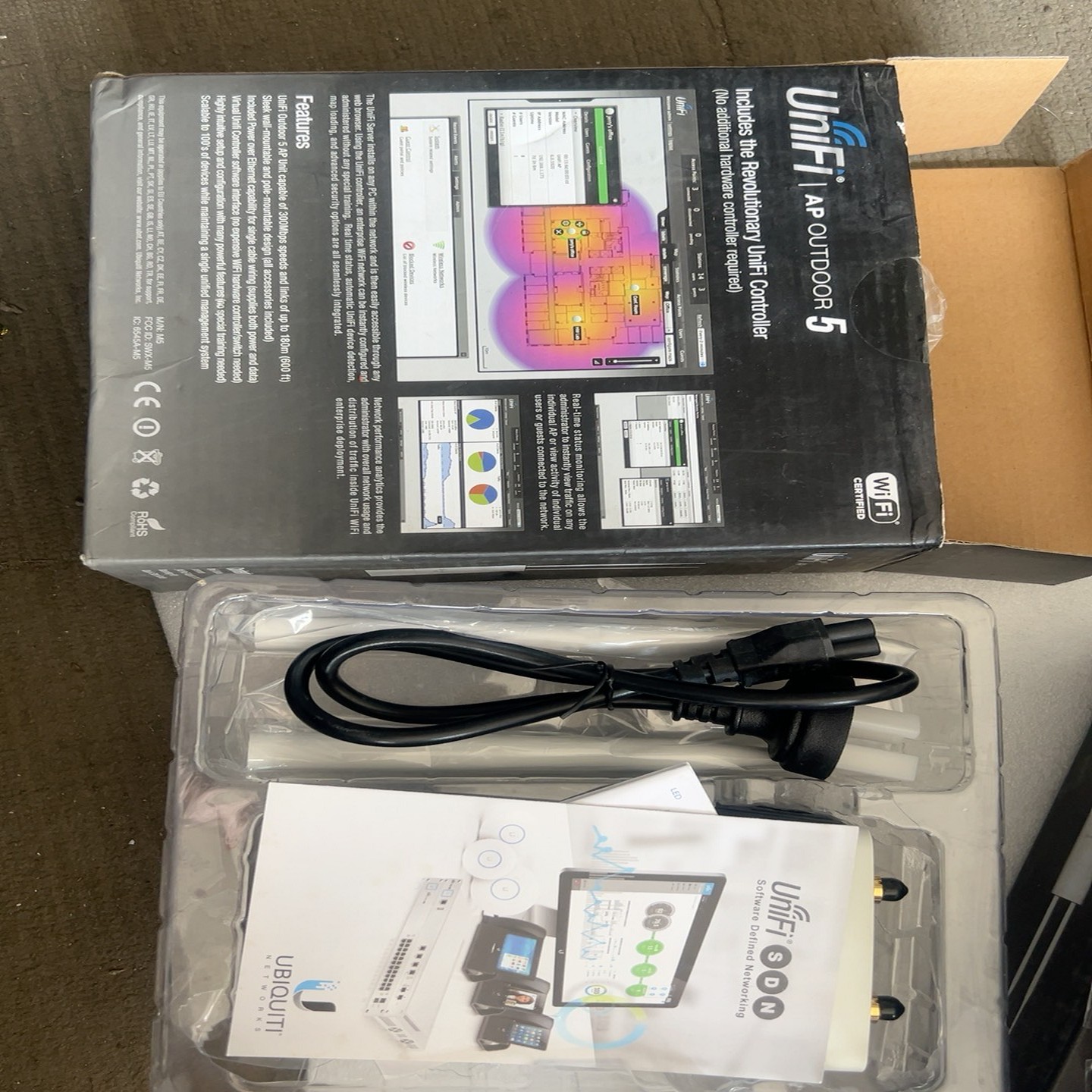 UBNT Ap outdoor5 大功率工业无线AP~议价