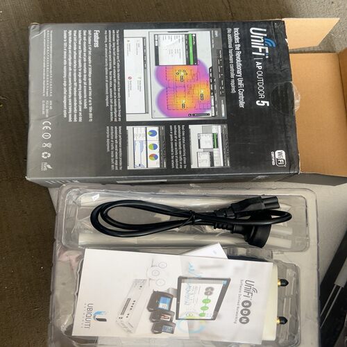 UBNT Ap outdoor5 大功率工业无线AP~议价