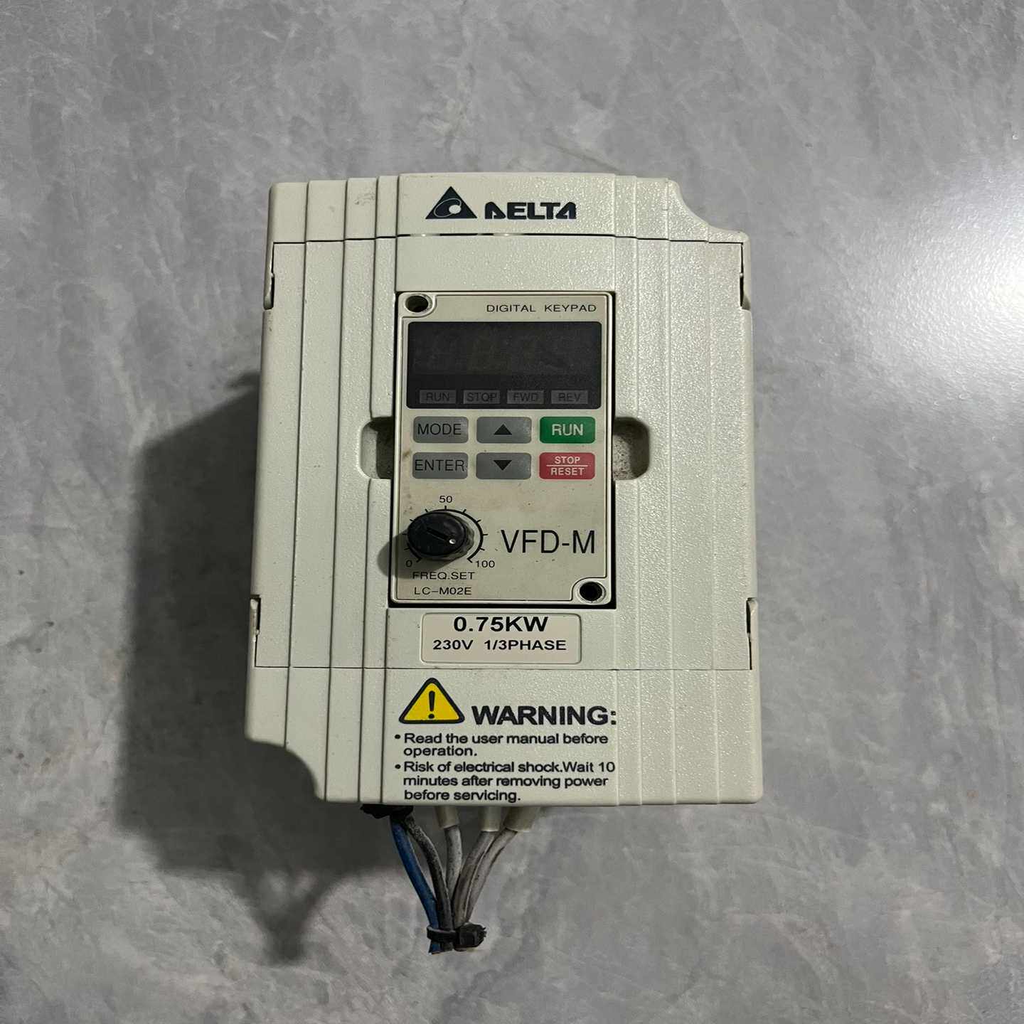 台达变频器VFD007M21A，0.75KW，220V，原装--议价商品