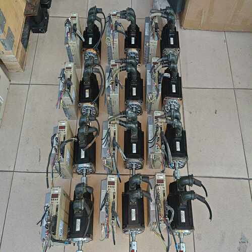 安川二代伺服驱动SGDM-10ADA 1kw 剩8台~询价