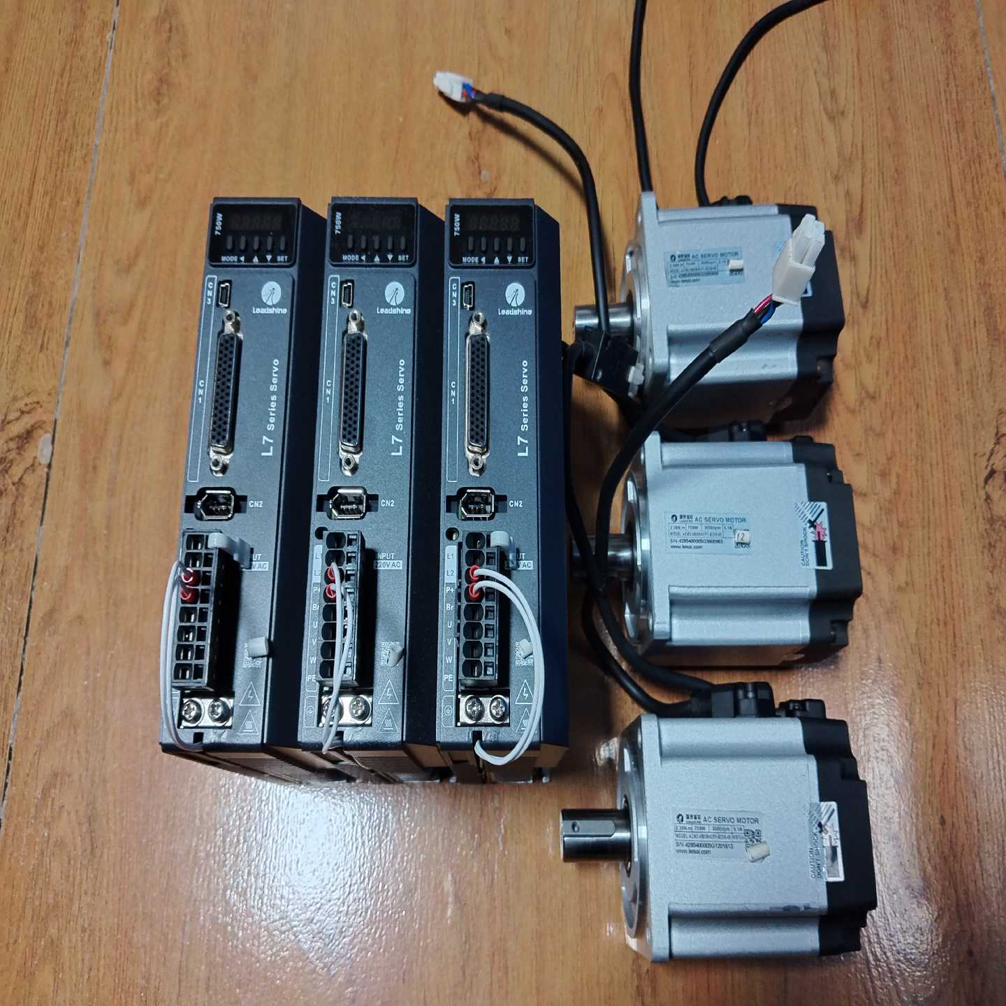 雷赛750w伺服电机套装L7-750，电机ACM2-0800（地坛设备）