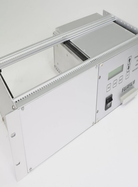 FUJIFILM935041,TC2000RMCH,机架右侧的温度控制器