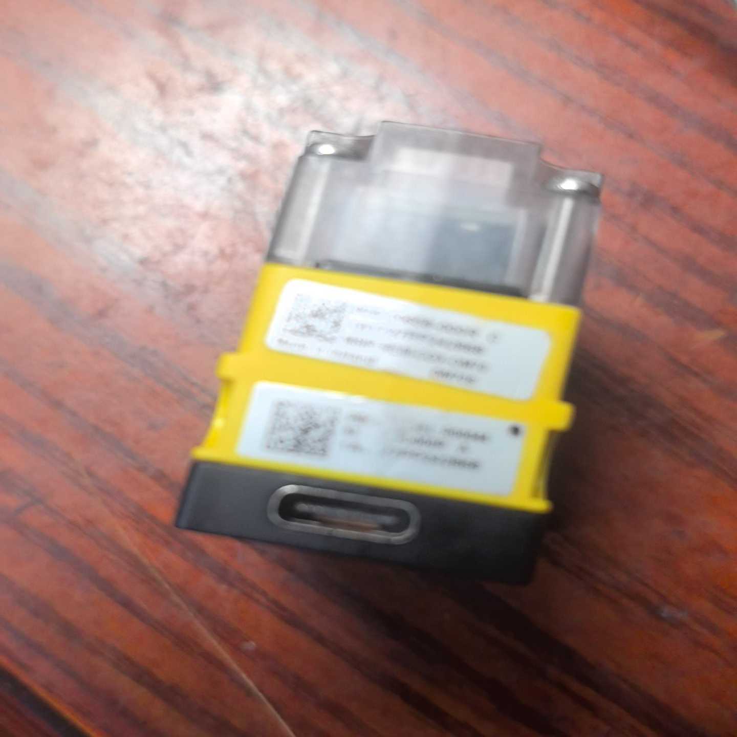 康耐视dm70s扫码器，拆机包好的，成色如图所示--议价商品