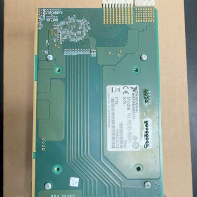 原装 HDD-8261 4 TB，6个驱动器，PXI议价