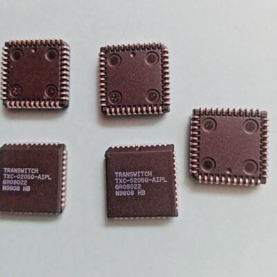 15PCS LOT TranSwitch TXC02050AIPL MRT Device 6834Mbits PLCC4