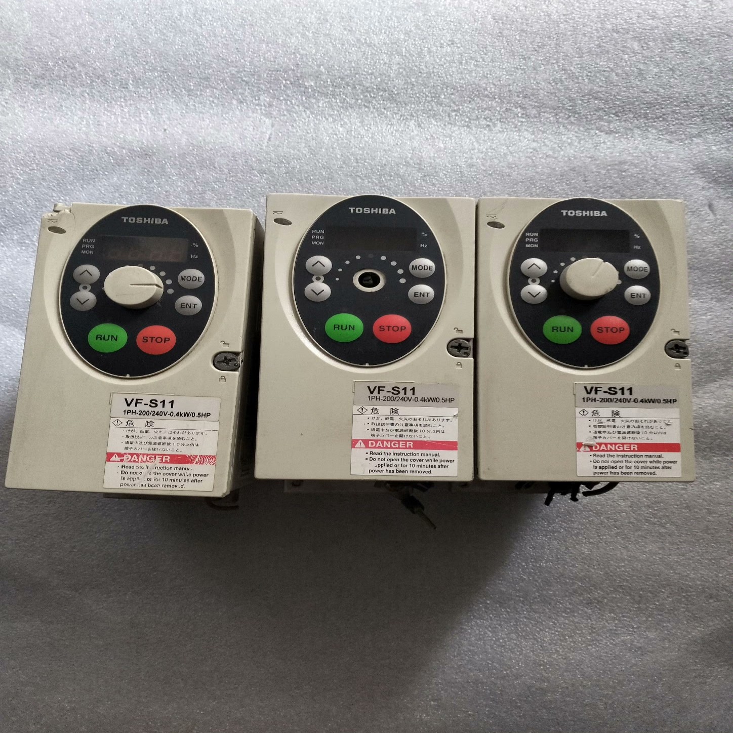 #变频器东芝VFS11S-2004PL-0.4kw东芝VF-询价客服