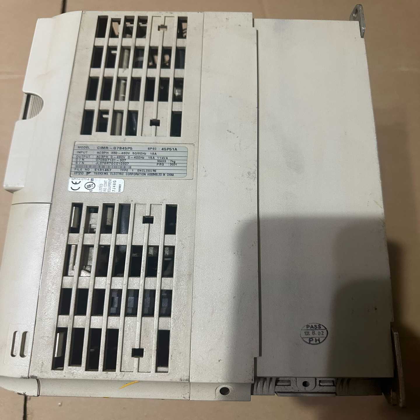 议价安川变频器CIMR-G7B45P5o5.5kw现货/维修