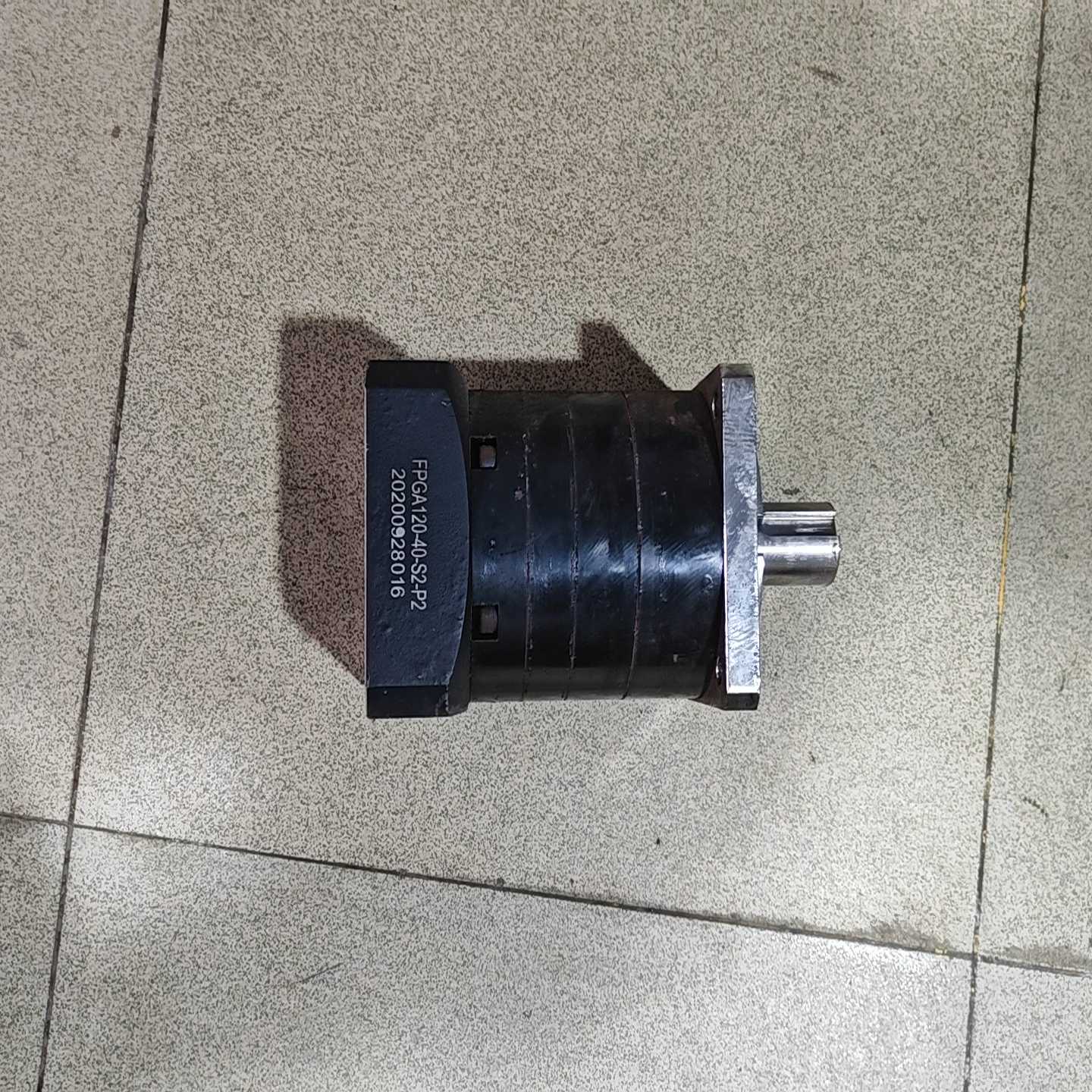 FPGA120-40-S2-P2行星减速机，2020年生产--议价商品