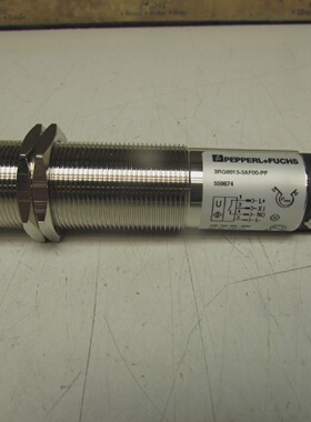 PEPPERLFUCHS RG60133AF00PF ULTRA SONIC SENSOR NNIB MAKE OFFE