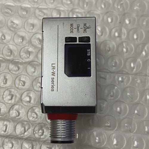 询价-LRW500C基恩士色辩传感器一个如图成色一般