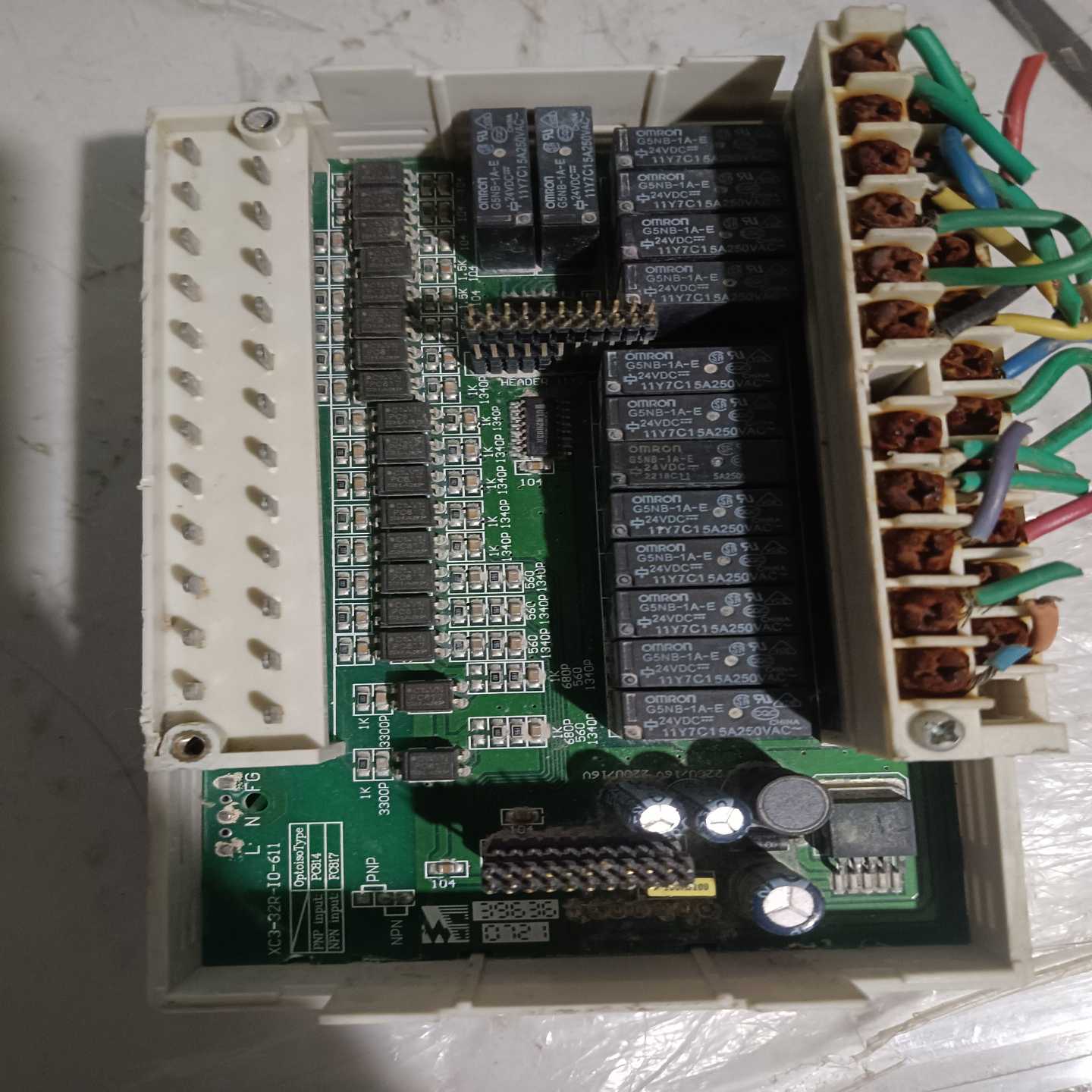 议价XC3-32R-E，信捷PLC版本V2.5A，实物如图，配件