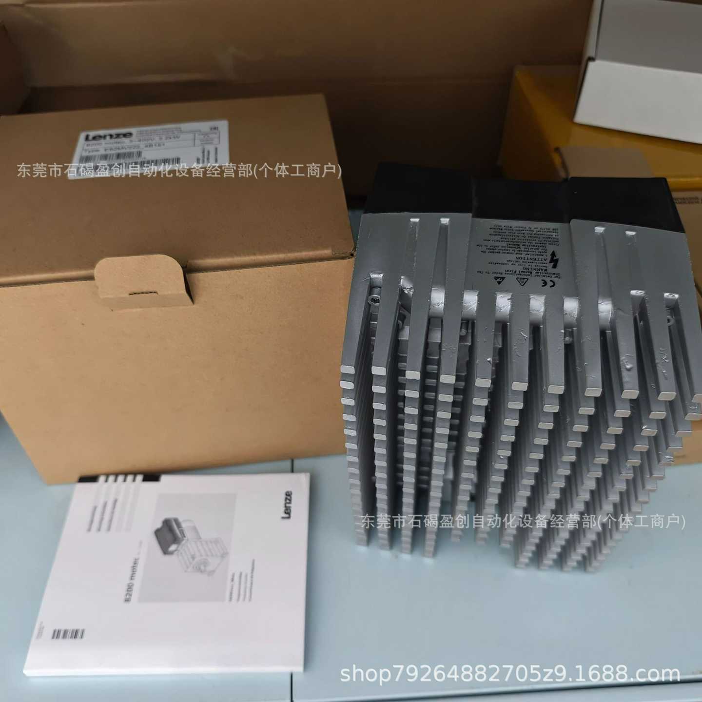 E82MV302-4OB230E82MV302-4B152伦茨Lenze防爆变频器全新议价