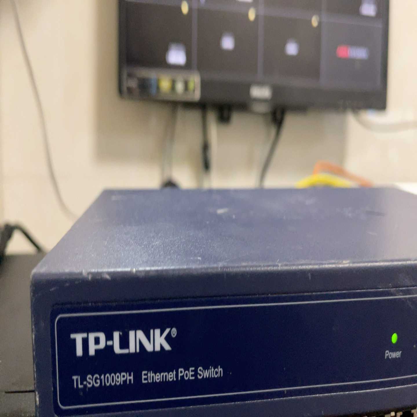 TP-LINKTL-SG1009PH全千兆以太网PoE交换-议价