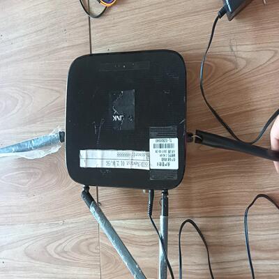 议价TP-LINK千兆路由器 型号TL-WDR5620千兆成色