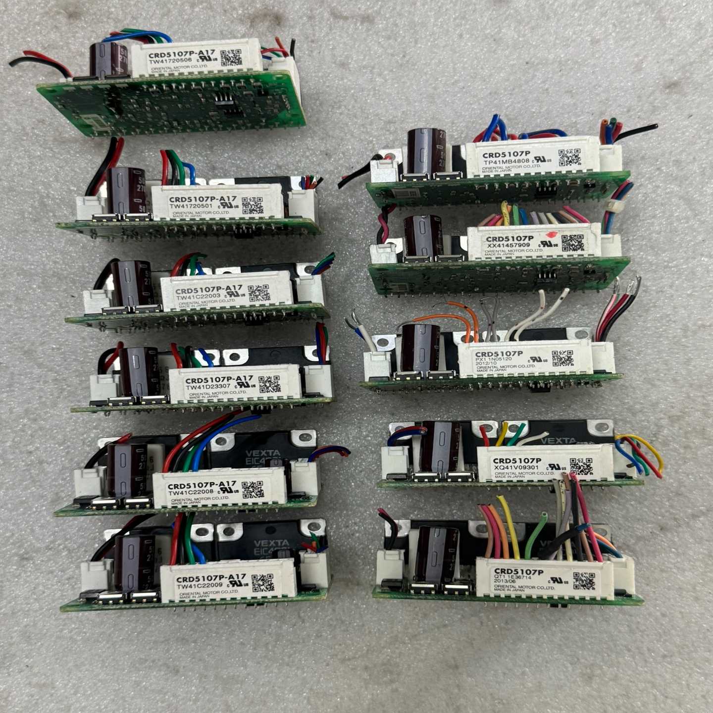 询价东方驱动器CRD5107P（5个，200/个）CRD51
