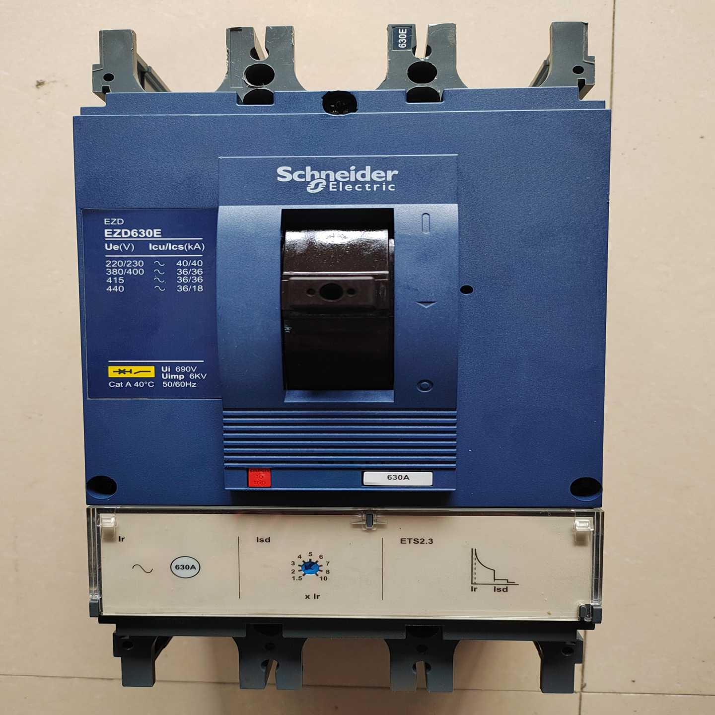施耐德EZD3P630A数量2只二手拆机成色--议价商品