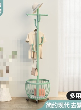床边晚上放衣服架子简约现代卧室落地挂衣架子客厅家用收纳衣帽架