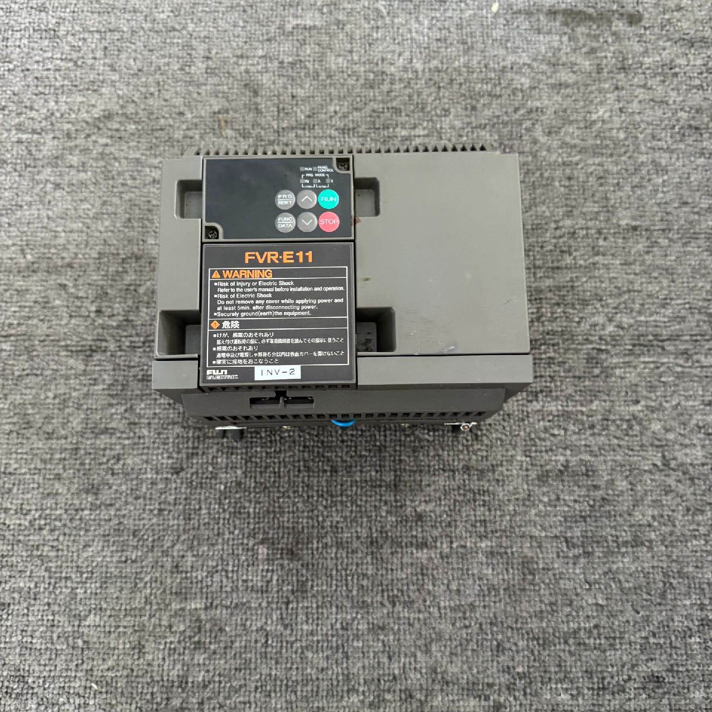富士变频器FVR-E11系列 FVR3.7E11S-2，3.--议价商品