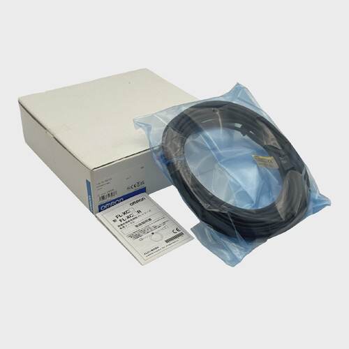 Omron FLXC10 Extension Cable 10m Verlngerungskabel unusedOVP
