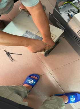 安川L1000A变频器CIMR-LB4A0060AAA--议价商品