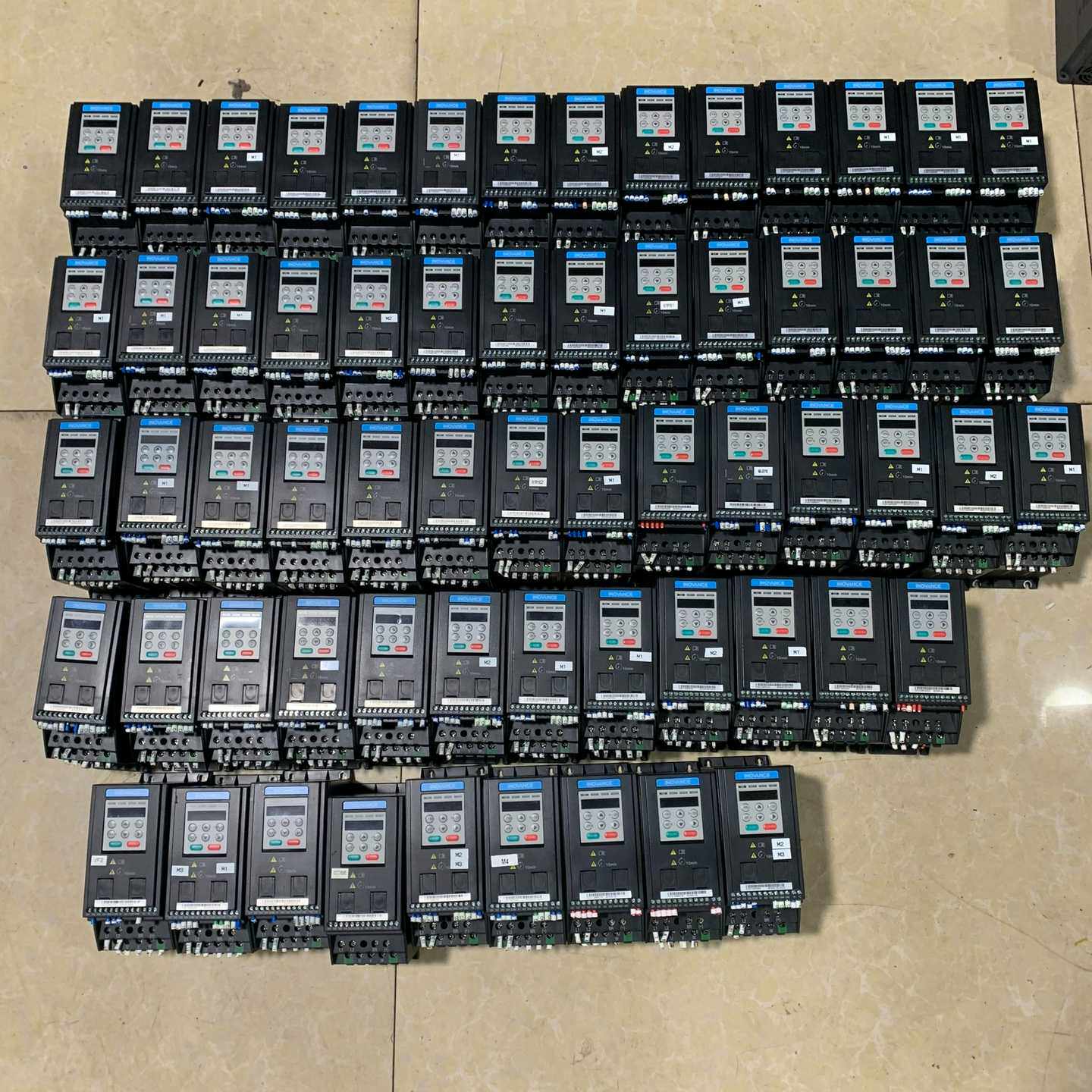 顾美PLC模块,型号 CM-4TMS,功能包好,成色如图所示