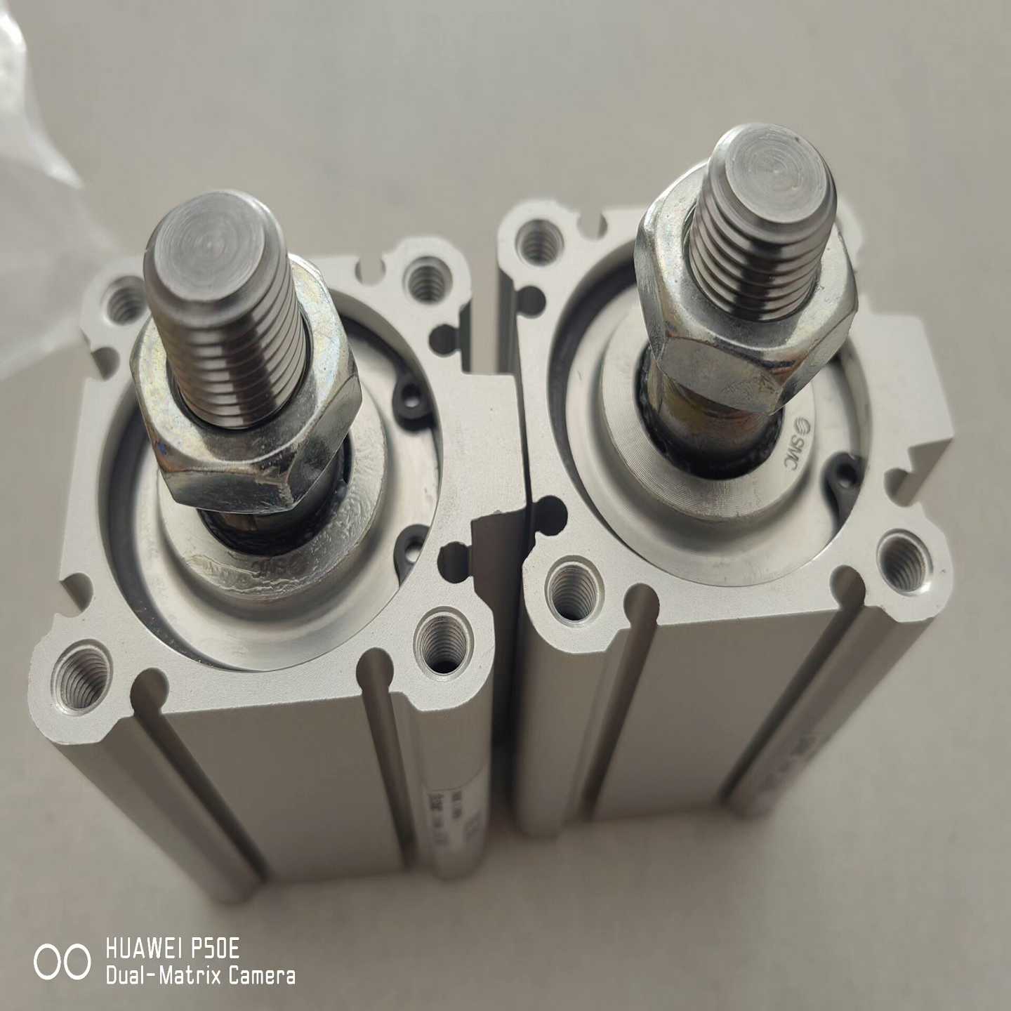 CD2A40-30DMZ拆机SMC气缸正品2个