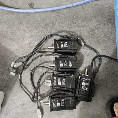 安川电机SGMMS04ADC6S400W质量保证-询