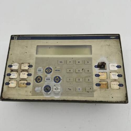 1pc x TELEMECANIQUE OPERATOR INTERFACE XBTP0210 24VDC 10W V1