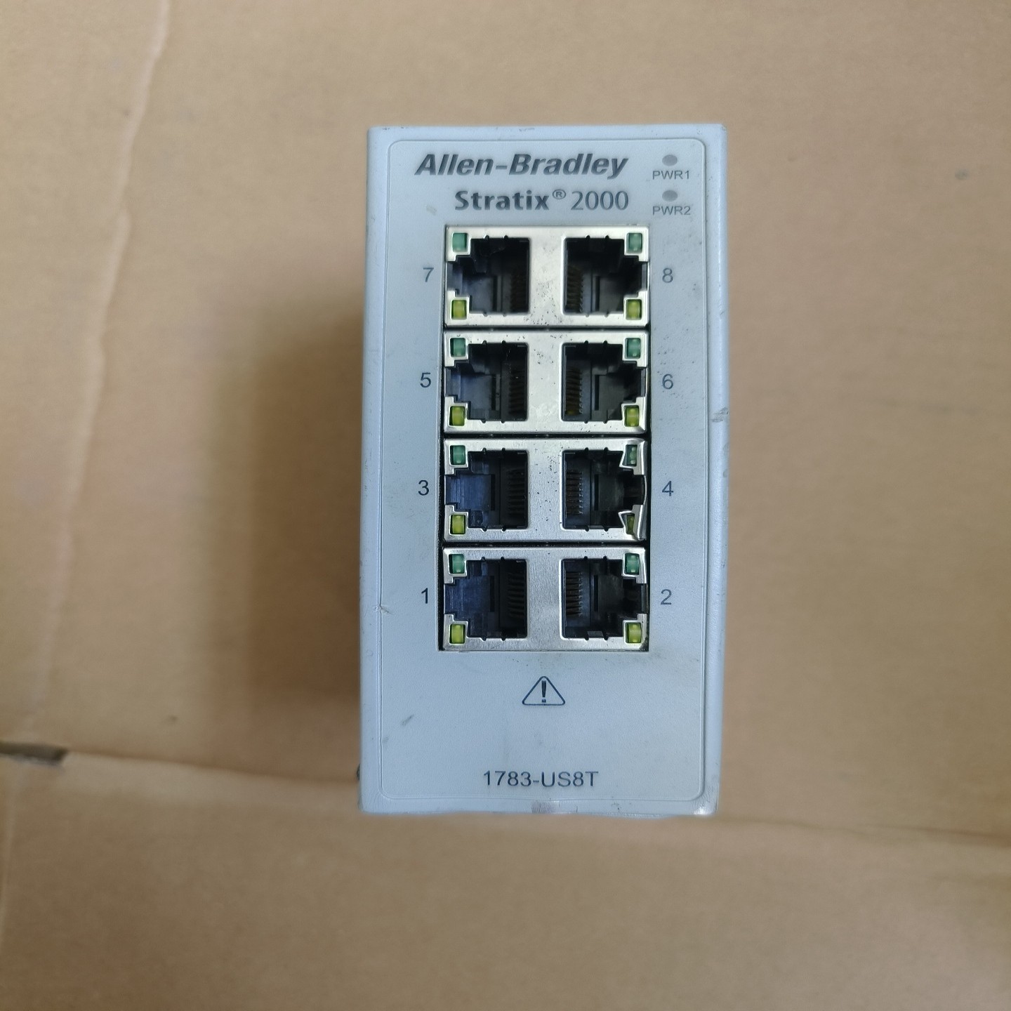 AB罗克伟尔1783-US8T8口工业交换机，功能正常，--议价商品