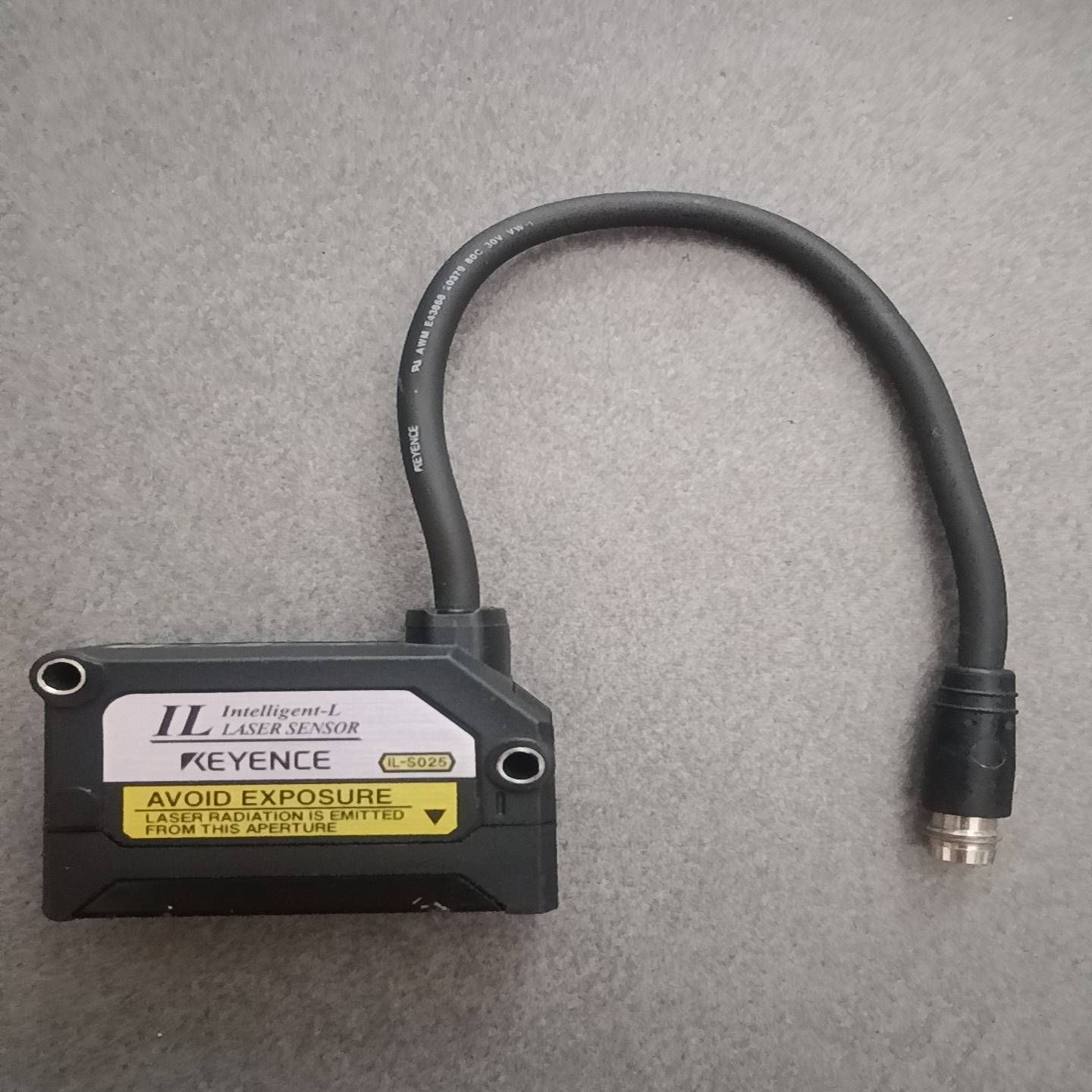 基恩士KEYENCEIL-S025激光传感器，成色如图，实--议价商品