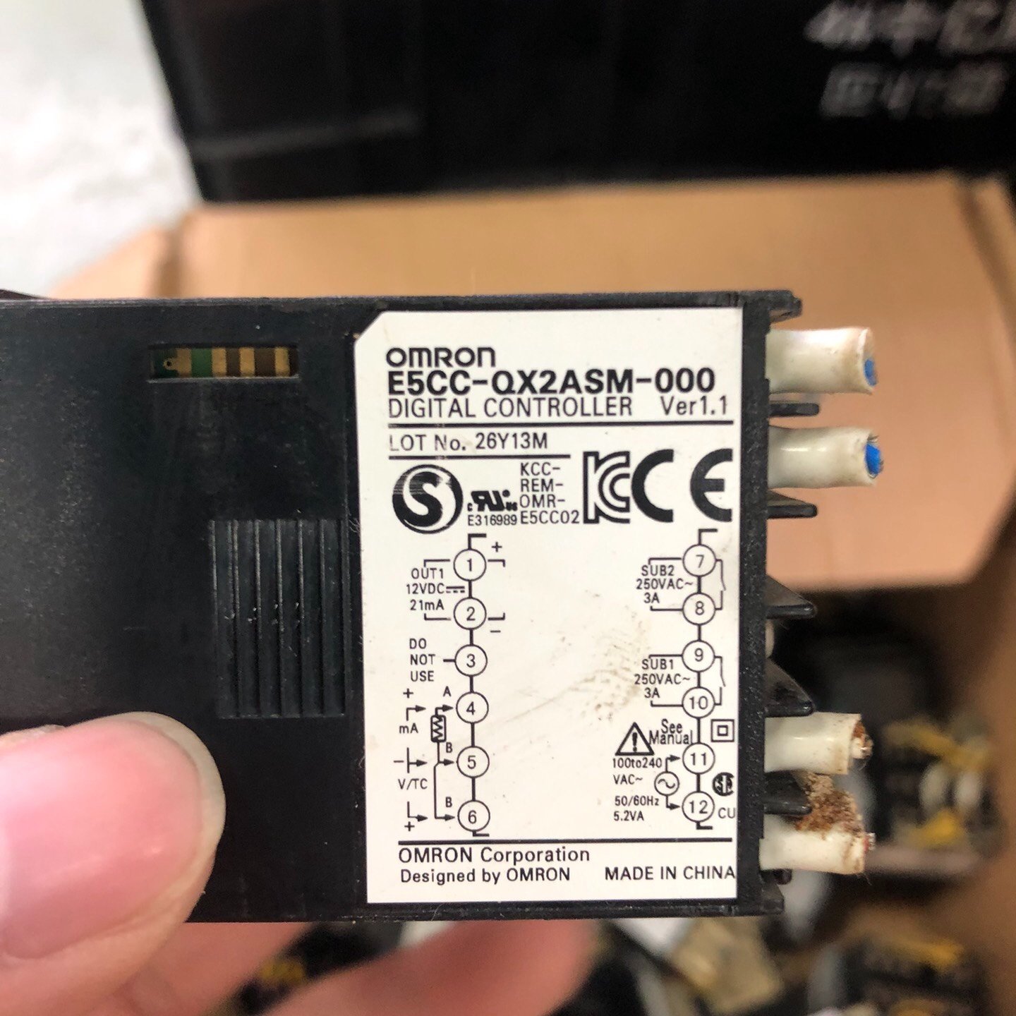 欧姆龙温控器E5CCQX2ASM000-议价