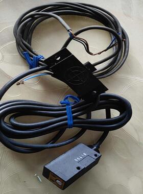 欧姆龙E2K-F10MC2E3S-DS10E41全新无包议价