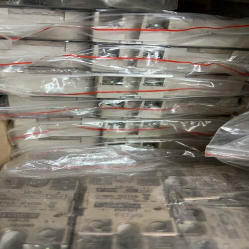 件固态继电器G3NA-210B处理161个~询价