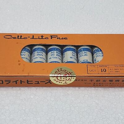 10Pk Fusible CelloLite UC1 10A UC110 500VAC  250VDC