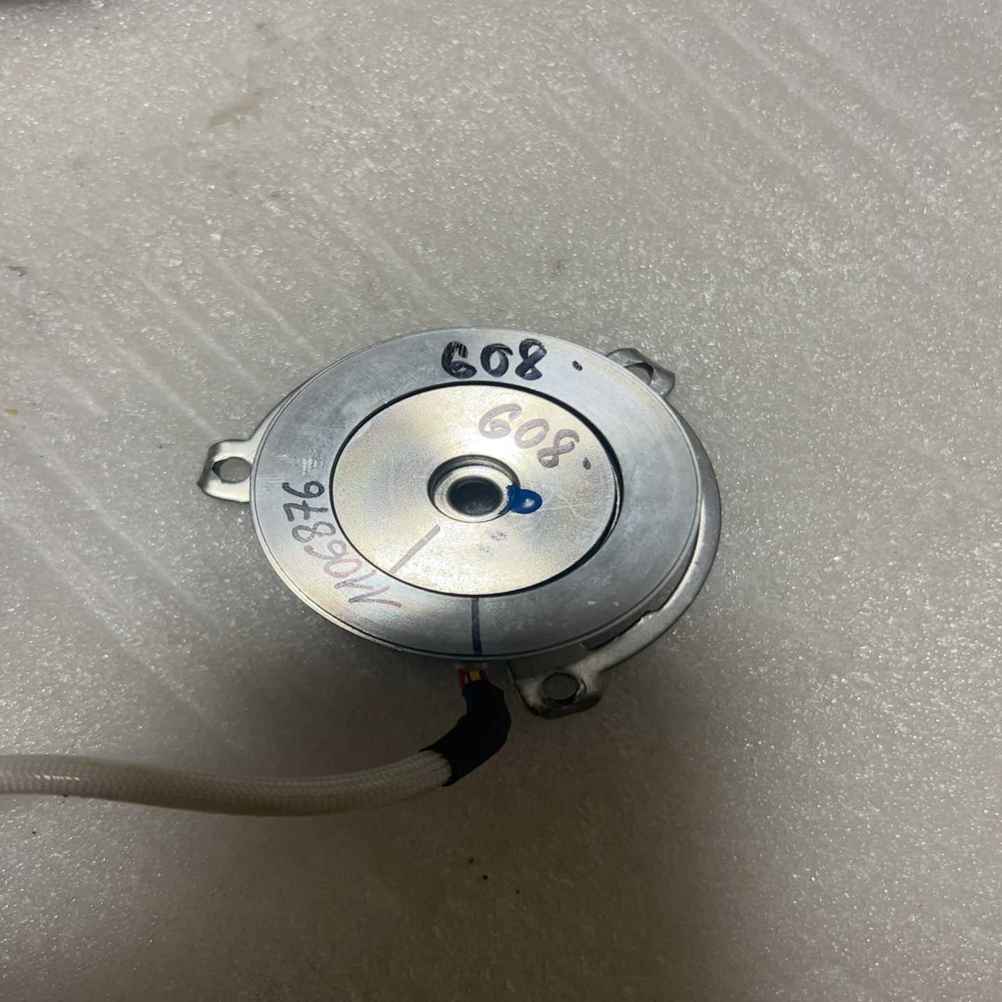 爱德华电动真空阀，有的议价~议价