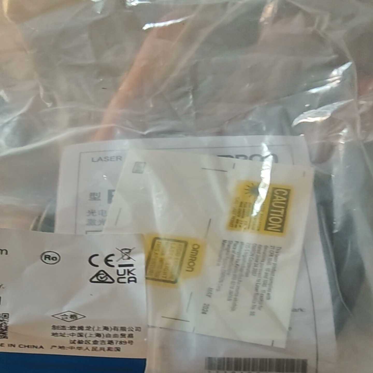 议价E3Z-LL61欧姆龙激光感应器，共2根q。单价。现货/维修