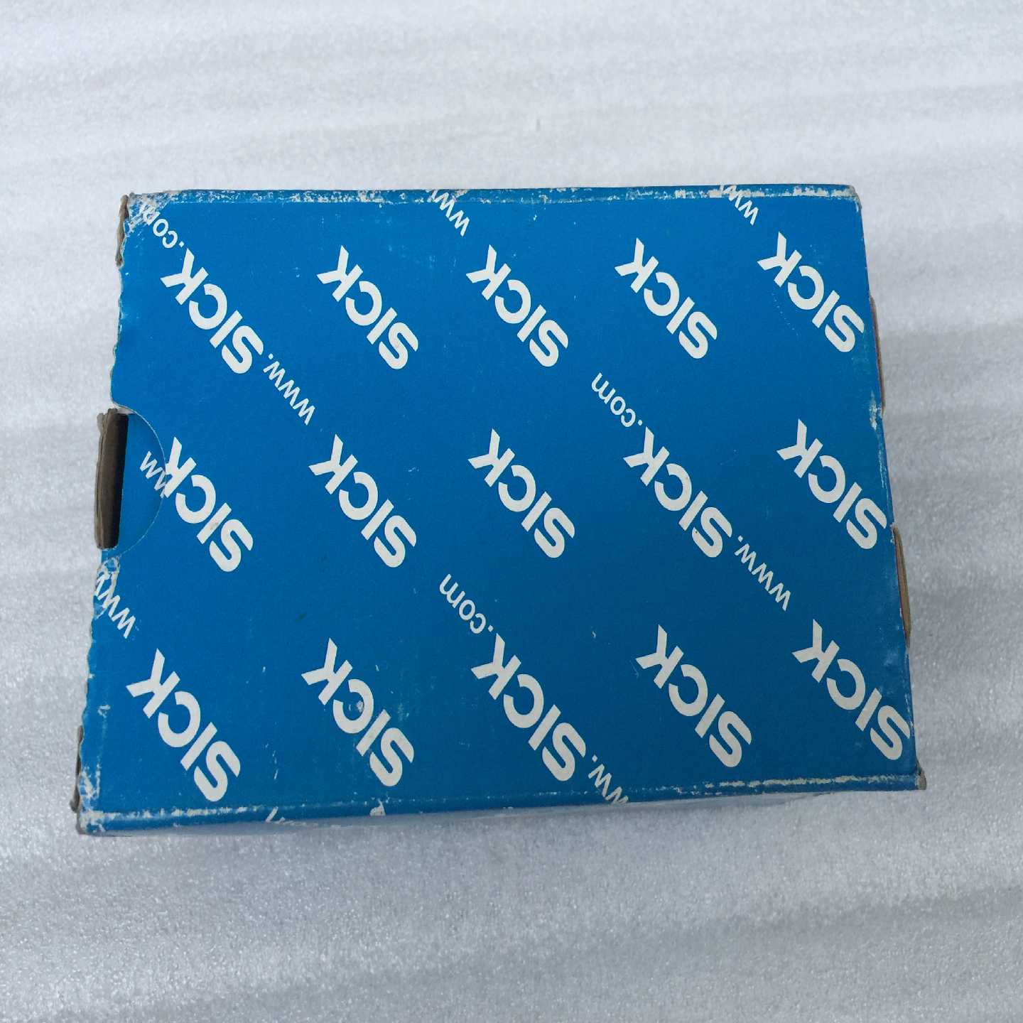 sick西克色标光电开关传感器GL10-P1211KT5（零零电子）