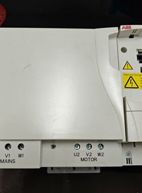 议价ABB变频器ACS320-03U-44A0-4 3AUA00