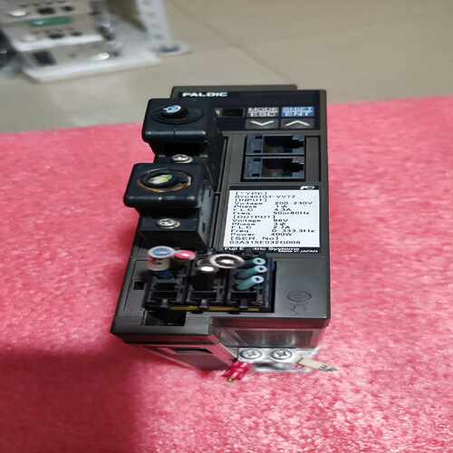 询价400W富士伺服驱动器   RYC401D3-VVT2~可接维修