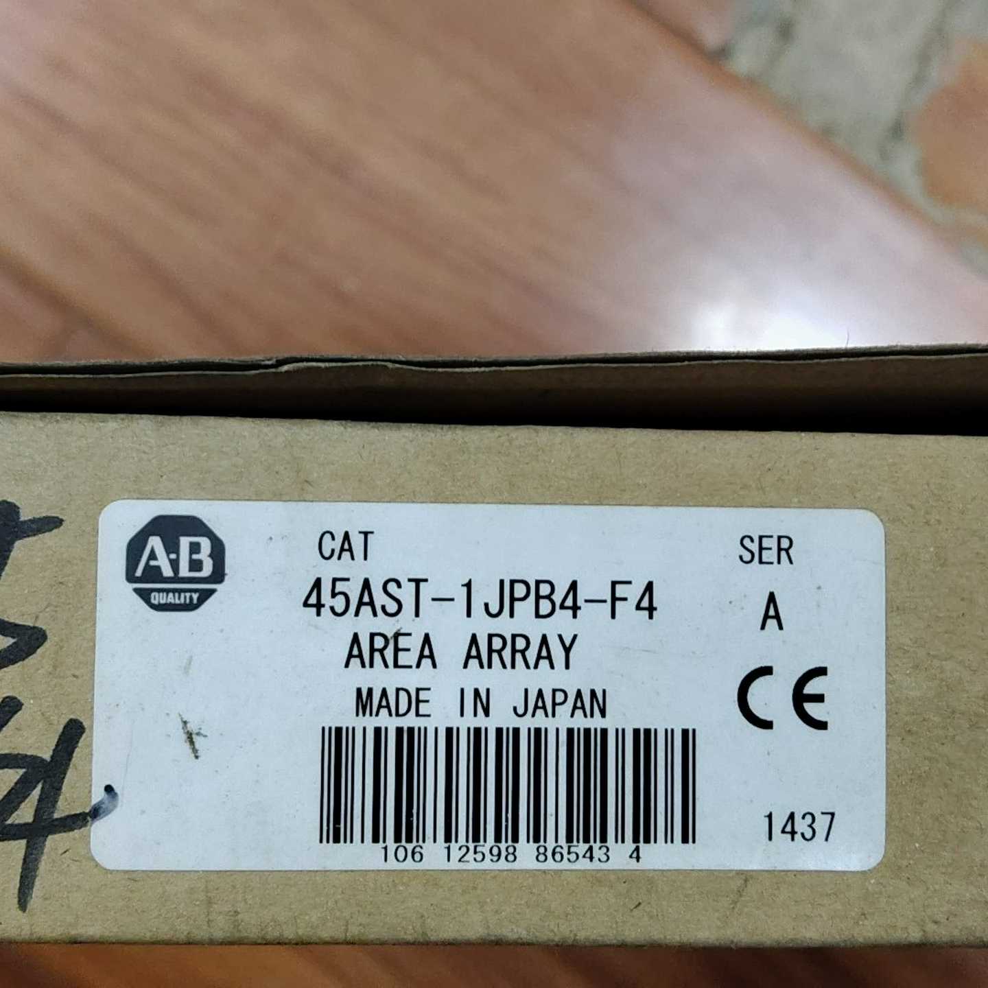 全新AB红外检测器45AST-1JPB4-F4，日本制造，2-询价客服