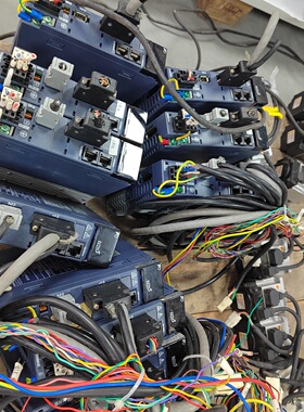 富士伺服驱动器RYH210F5VV2200W电机GY-询