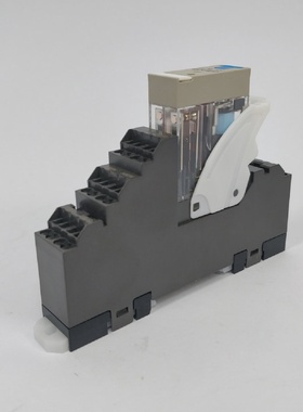 Omron G2r2SniS 24 Vdc Relay With P2rf08Pu Socket