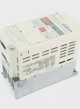 YASKAWA CIMRJ7AA20P4 DRIVE VS MINI J7 200V 3PHASE 0.4kW CIMR