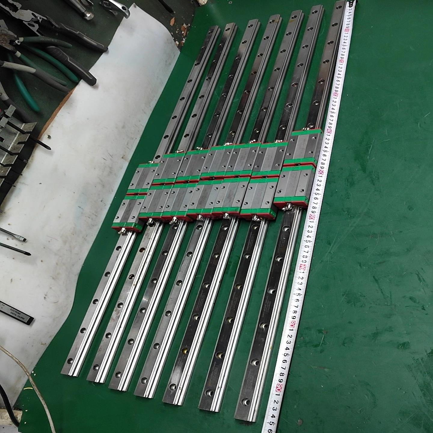 838.上银EGH25CA  轨长95cm 一轨两块价~询价