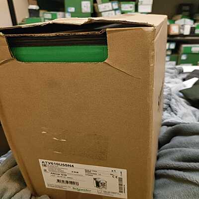 【议价】5.5KW变频器ATV610U55N4适用