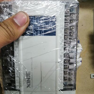 信捷PLCXC224TE三条24R两条成色很新拍前询价下单