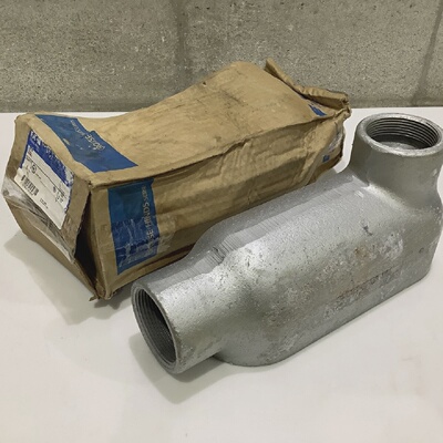 EATON LB78 CONDULET CONDUIT OUTLET BODY 212IN FORM 8 ECH