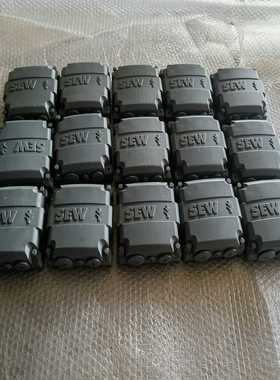 (重工机械)接线盒，164215／1。接线端子18442